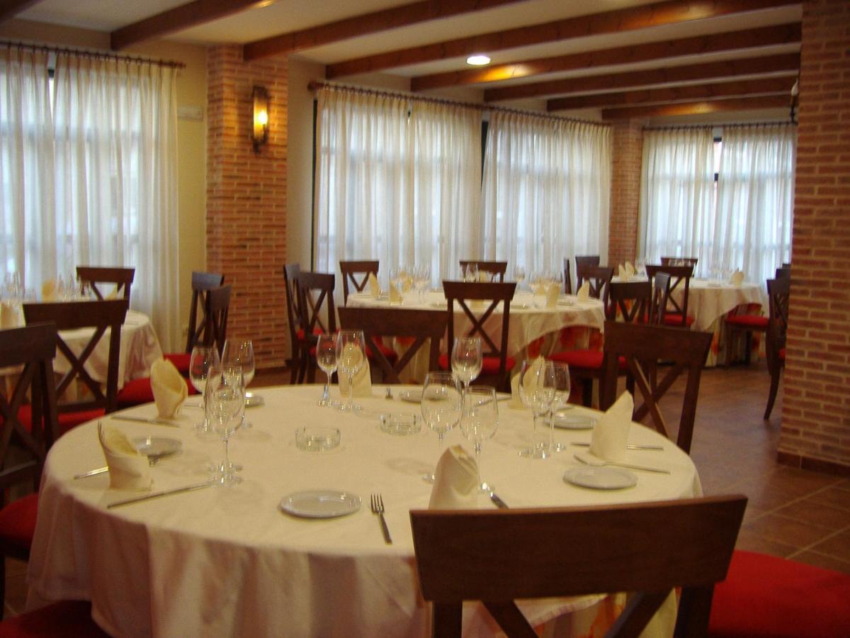 Palacio De Monfarracinos Benavente Luaran gambar